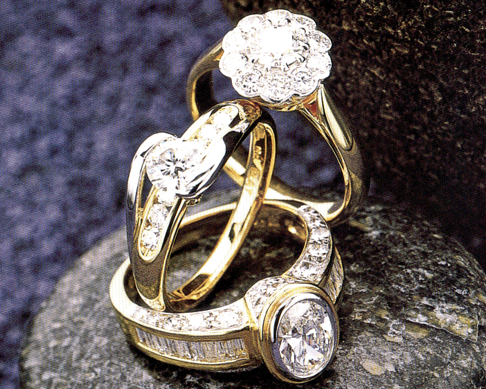 Half Bezel Princess Cut